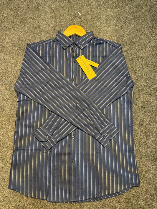 Old Money Shirt – Timeless Elegance & Quiet Luxury